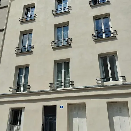 Studio Charmant A Place De Clichy Parigi Esterno foto