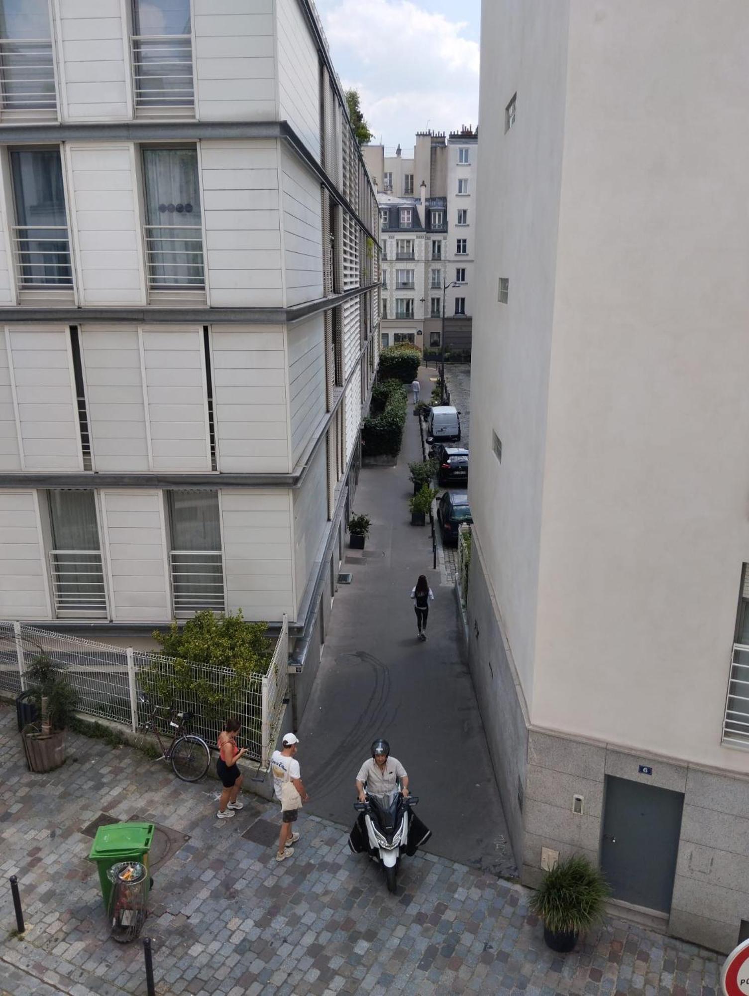 Apartamento A Place De Clichy Paris